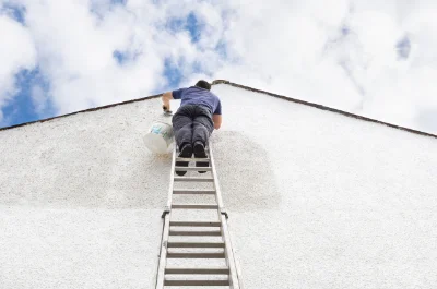 Peinture extérieure au Bec-Thomas — façades et ravalement